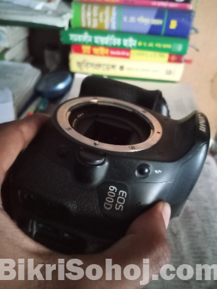 Canon 600d only body sell